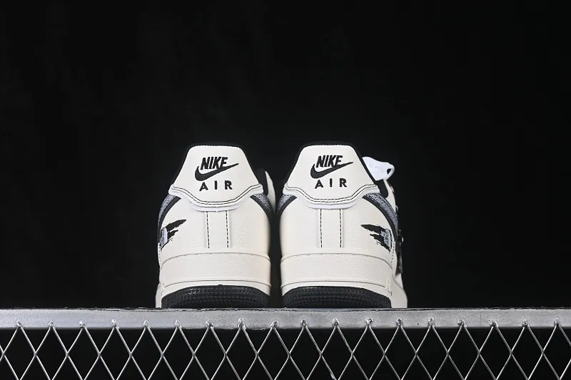 All categories Nk Air Force 1 Air Force series Nk Air Force 1 Low Air Force low-top Nike Air Force 1'07 Low Air Force 1 low-top casual sneakers GS2288-006